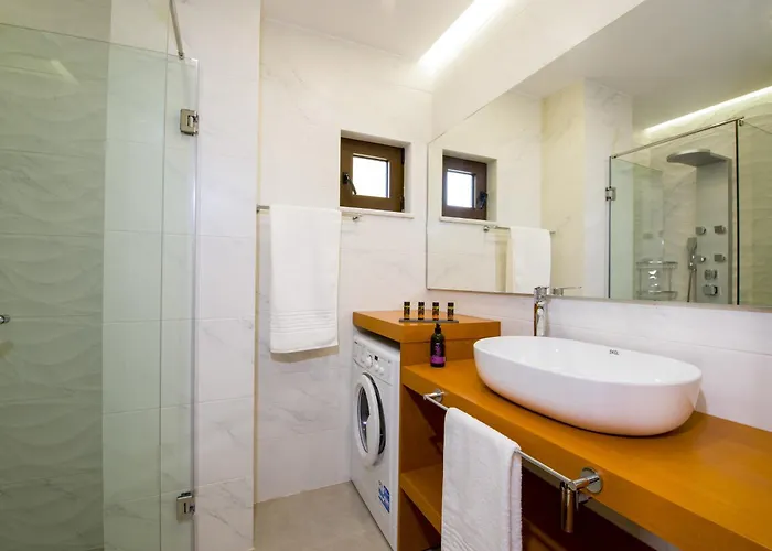 Aretousa Apartamento *