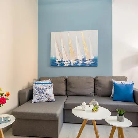 Aretousa アパート